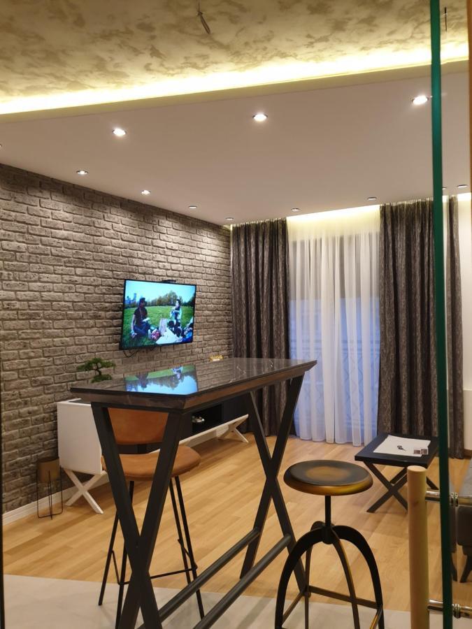 Luxury Spa Suite Belgrade Exterior photo
